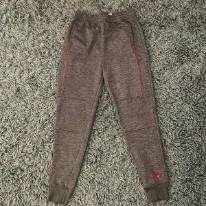 BOYS PUMA JOGGERS SIZE XL 18/20